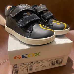 NWT Geox Biglia Toddler Shoes Size 8 (24 EU)